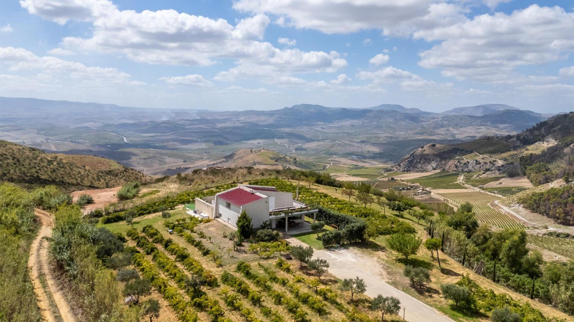 Villa Bonifato Vista Sulle Campagne E Sul Mare Siciliano Cozy House Italy Alcamo Exterior foto